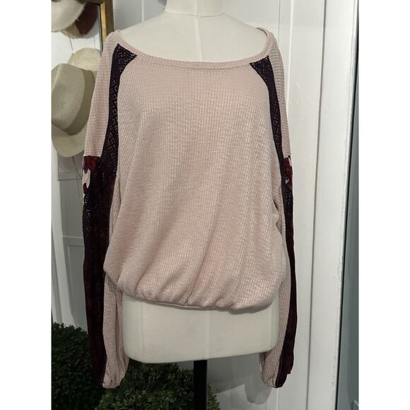 NWT Free People Casual Clash Top In Rose Size Medium Boho Oversized - Picture 8 of 13
